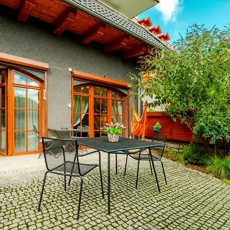 Z Zielonym Tarasem Centrum